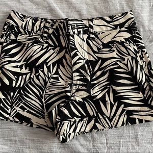 Floral print denim shorts